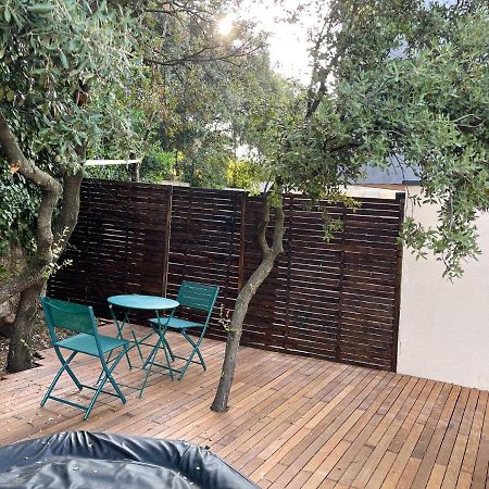 Studio Independant - Terrasse Et Piscine En Ete Restinclieres Bagian luar foto